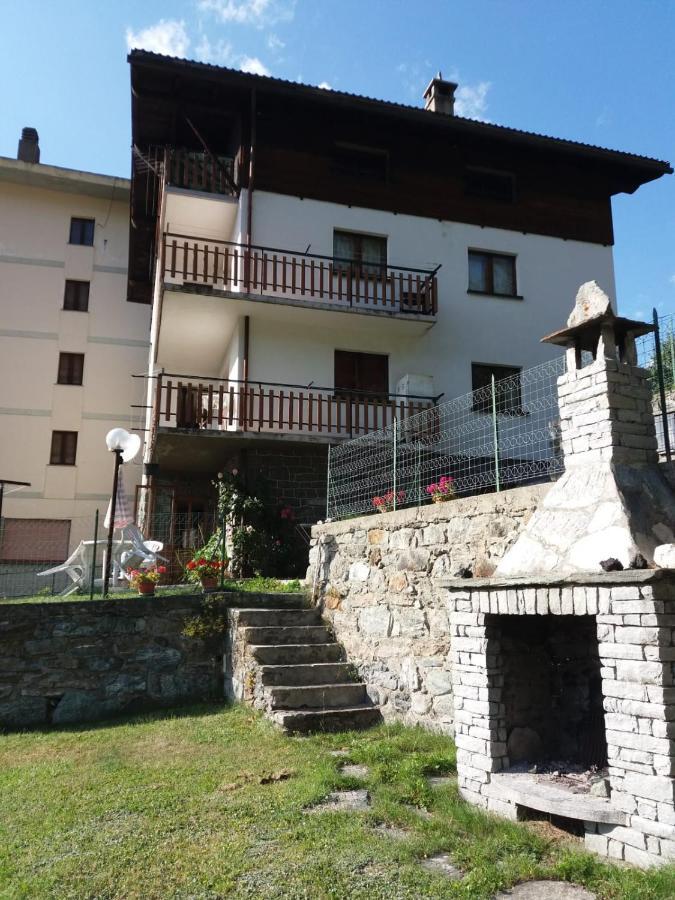 Apartament Chez Ferdinand Valtournenche Zewnętrze zdjęcie